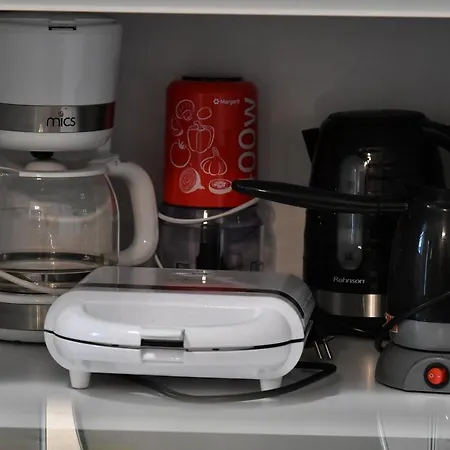 Michaela's * Anabolu